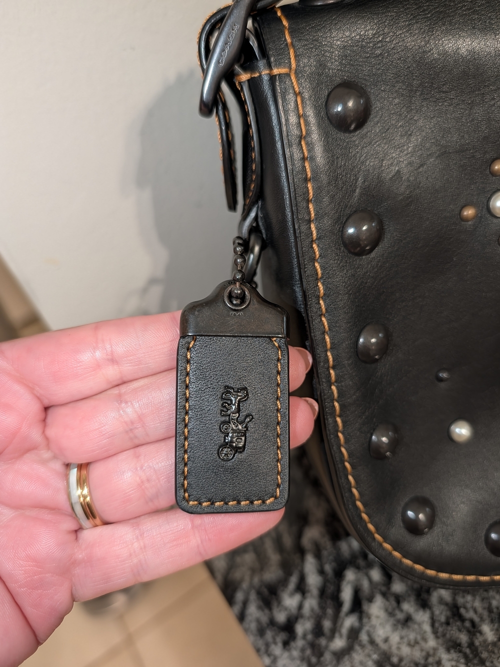 Coach 1941 Saddle Bag Reimagined - Picture 6 of 16